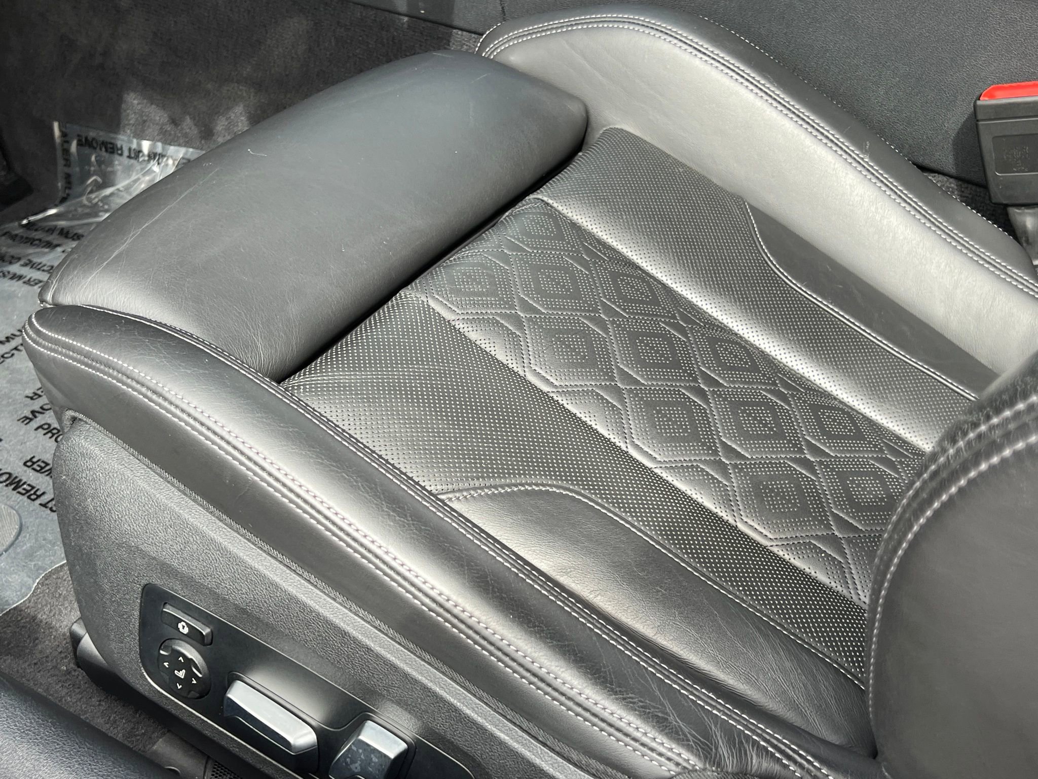 Used 2020 BMW M8 Coupe w/ Driving Assistance Package AWD/4WD image 35