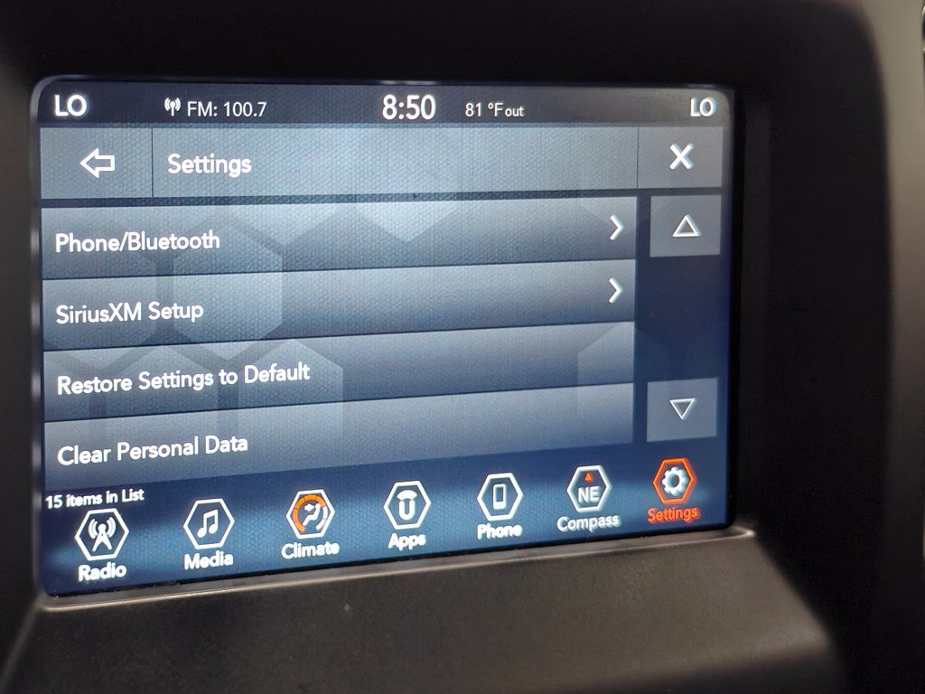 Used 2019 Jeep Compass Latitude AWD/4WD image 37