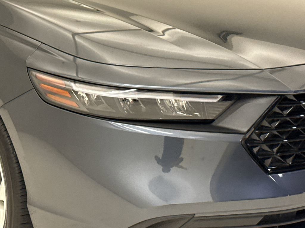 Certified 2024 Honda Accord LX image 5