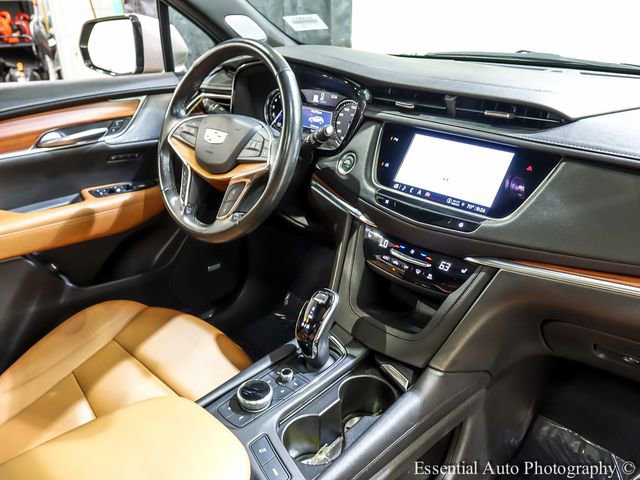 Certified 2023 Cadillac XT5 Premium Luxury FWD image 32