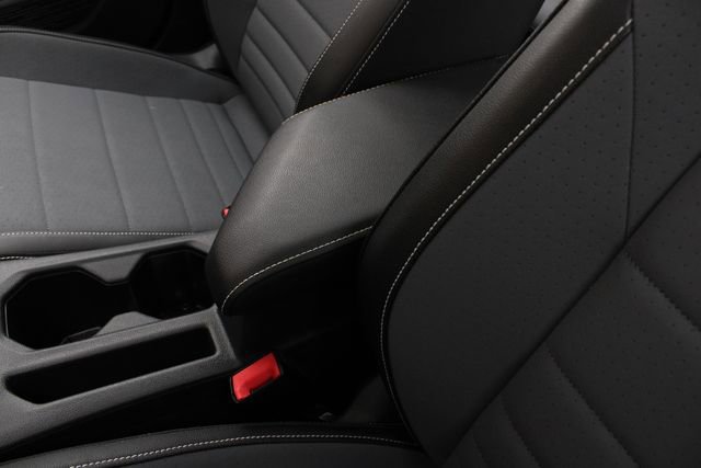 Used 2025 Volkswagen Jetta SE w/ Sunroof Package image 21