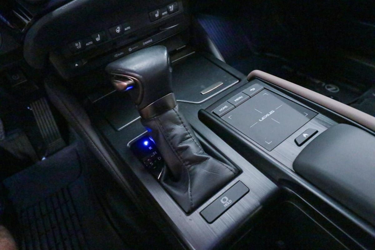 Used 2022 Lexus ES 350 w/ Premium Package FWD image 22