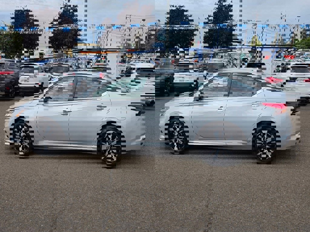 Used 2021 Nissan Altima 2.5 SV image 6