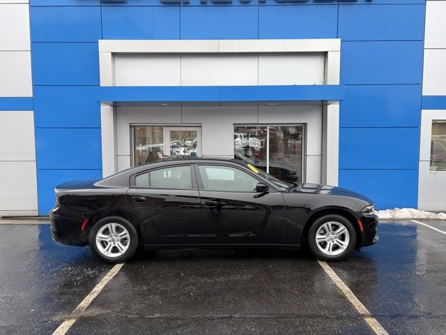 Used 2023 Dodge Charger SXT image 4