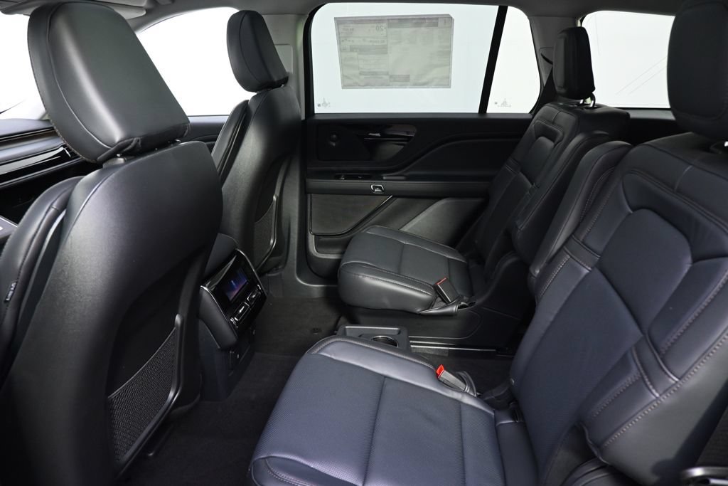 New 2026 Lincoln Aviator Reserve w/ Jet Appearance Package AWD/4WD image 21