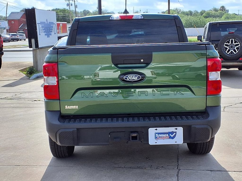 Used 2025 Ford Maverick XLT w/ Equipment Group 302A AWD/4WD image 7
