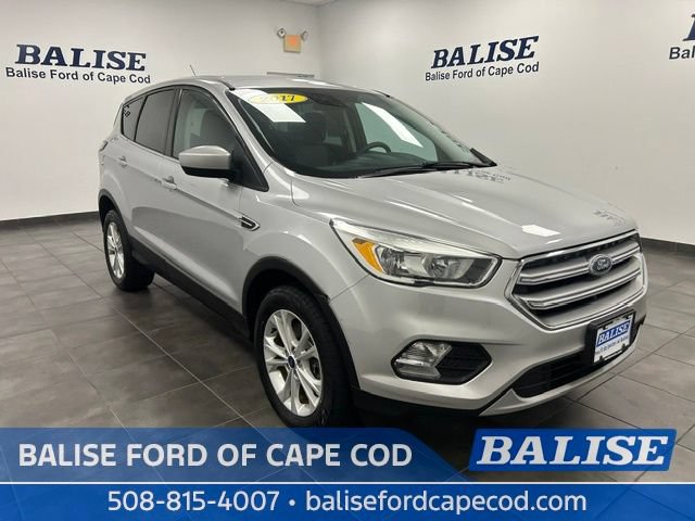 Used 2017 Ford Escape SE