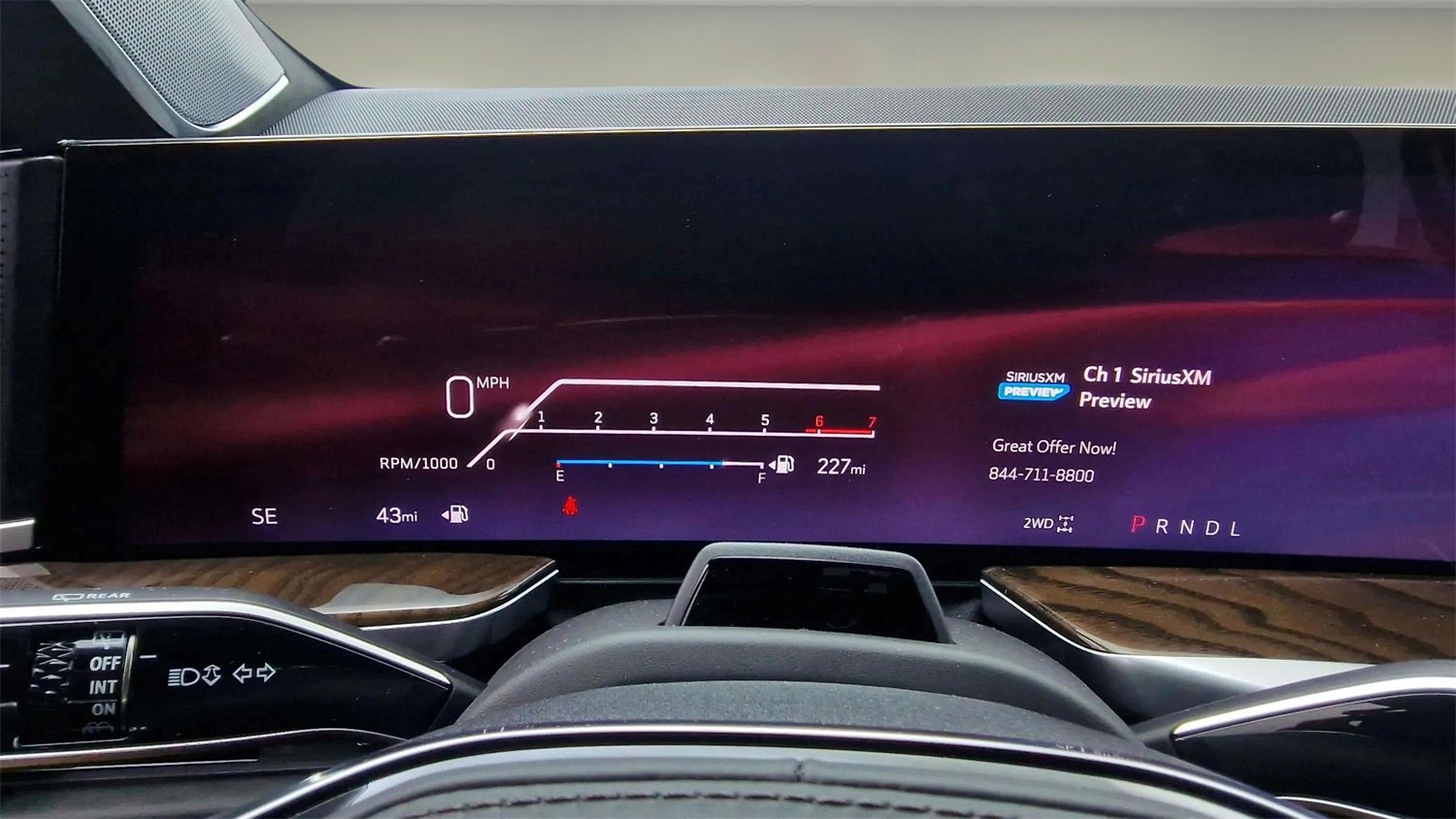 Used 2025 Cadillac Escalade Sport Platinum w/ LPO, ONYX Package image 26