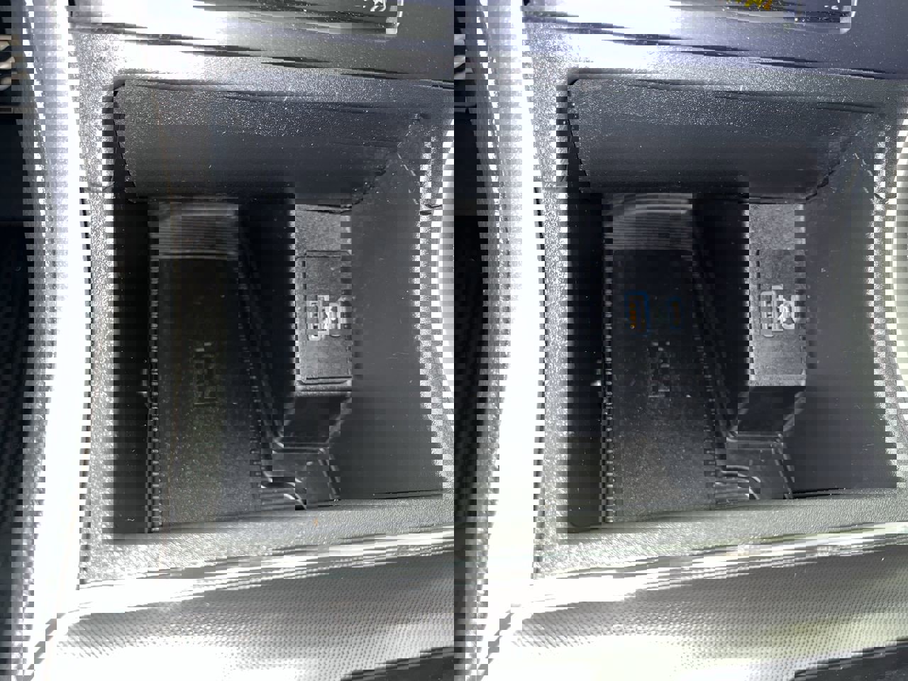 Used 2022 Ford Edge ST-Line image 27