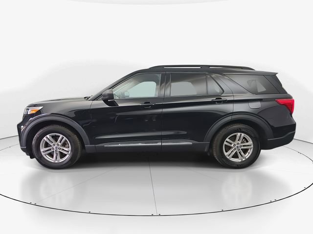 Used 2023 Ford Explorer XLT w/ Equipment Group 202A image 5