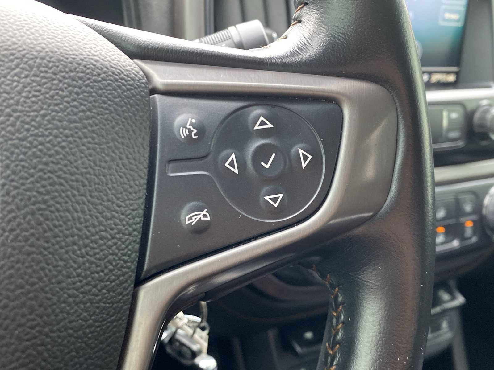 Used 2021 GMC Canyon AT4 image 25