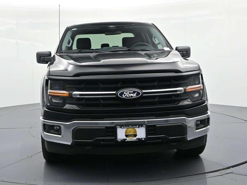 Used 2025 Ford F150 XLT w/ Equipment Group 301A Standard AWD/4WD image 3