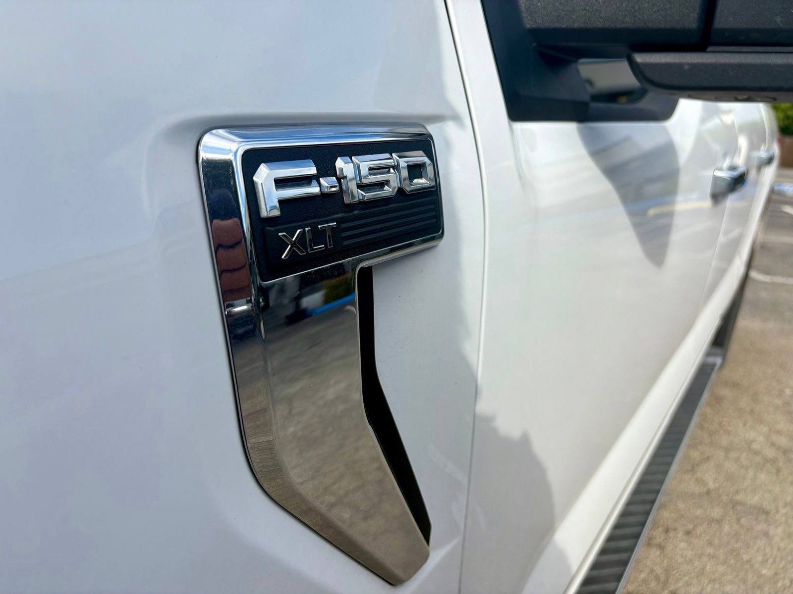 Used 2023 Ford F150 XLT w/ Equipment Group 302A High RWD image 8
