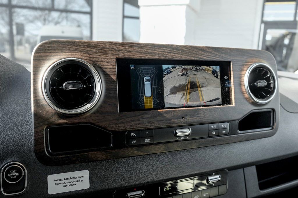 New 2024 Mercedes-Benz Sprinter 3500 image 26