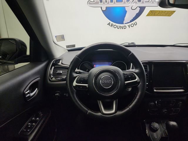 Used 2018 Jeep Compass Limited w/ Navigation Group image 15