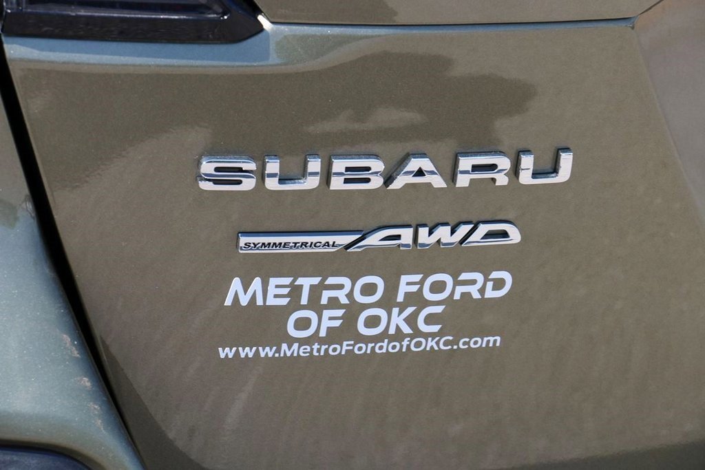 Used 2025 Subaru Outback Premium image 8