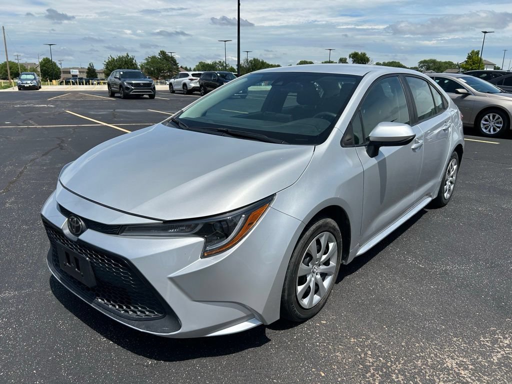 Used 2022 Toyota Corolla LE FWD image 7