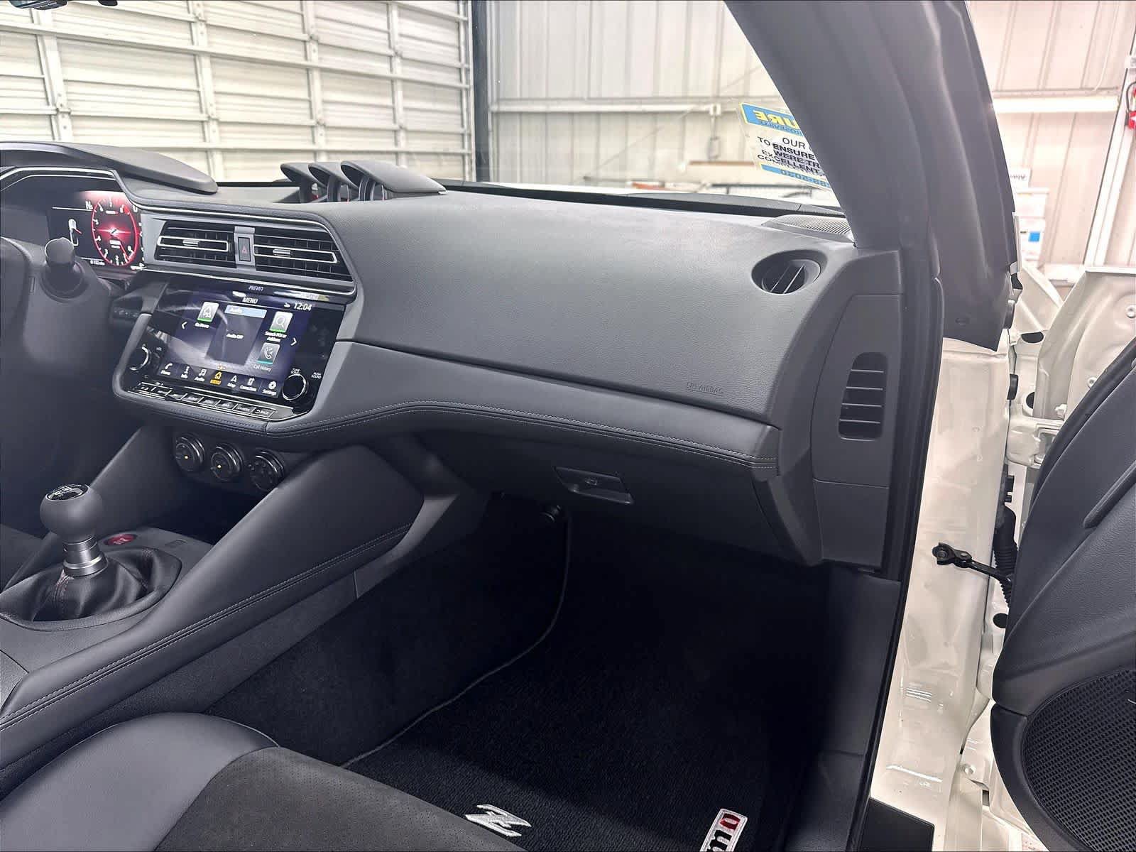 Used 2027 Nissan Z NISMO RWD image 26