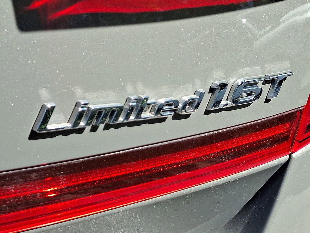 Used 2023 Hyundai Sonata Limited FWD image 32