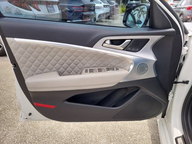 Used 2023 Genesis G70 3.3T Sport Prestige w/ Sport Prestige Package RWD image 18