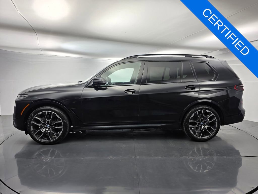 Certified 2024 BMW X7 xDrive40i w/ M Sport Package AWD/4WD image 7