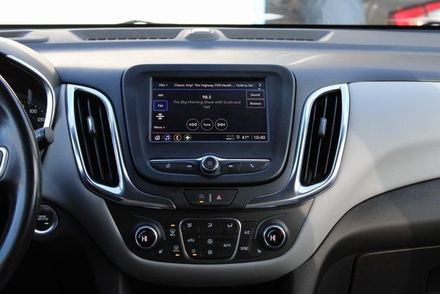 Used 2022 Chevrolet Equinox LT w/ Driver Convenience Package image 21