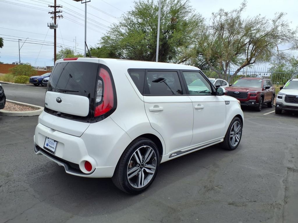 Used 2016 Kia Soul + w/ Soulful Package FWD image 10