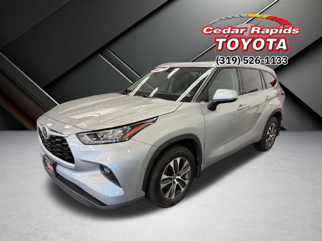 Certified 2020 Toyota Highlander XLE