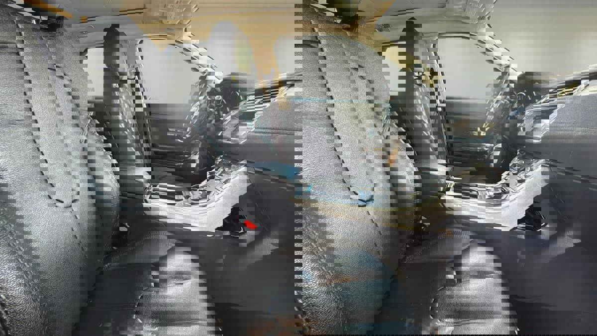 Used 2015 Land Rover Range Rover Evoque Pure Plus image 13