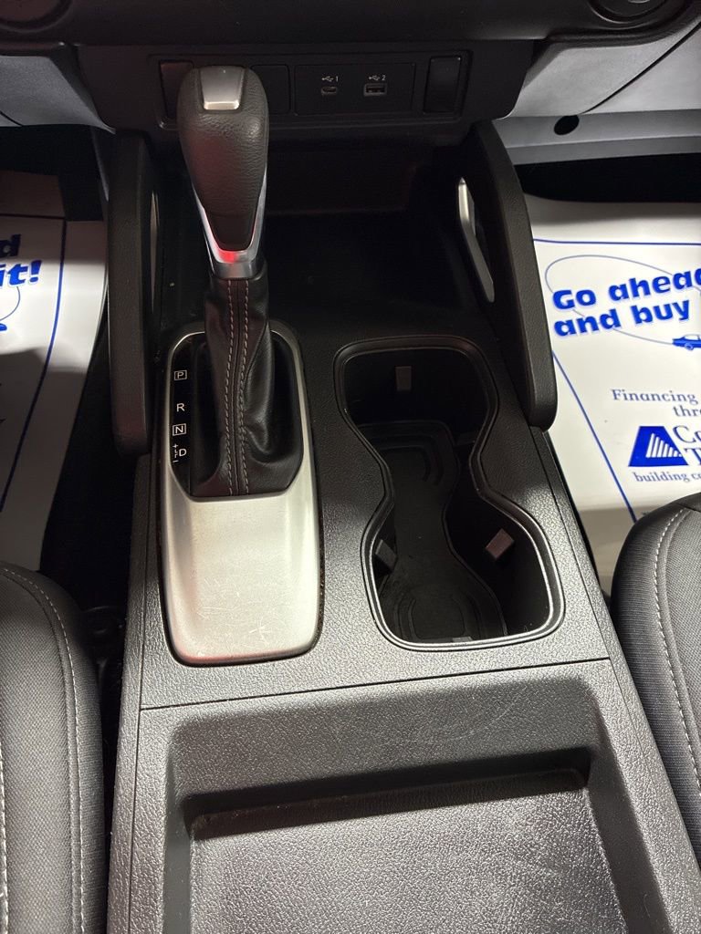 Used 2023 Nissan Frontier SV image 20