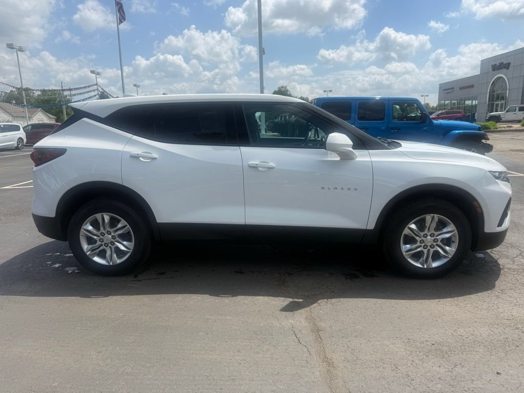 Used 2021 Chevrolet Blazer LT w/ LPO, Cargo Package FWD image 7