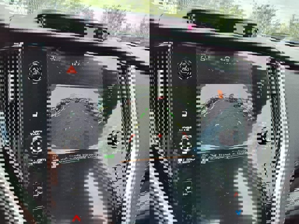 New 2025 Subaru Legacy Limited w/ Tech Package #3 image 4