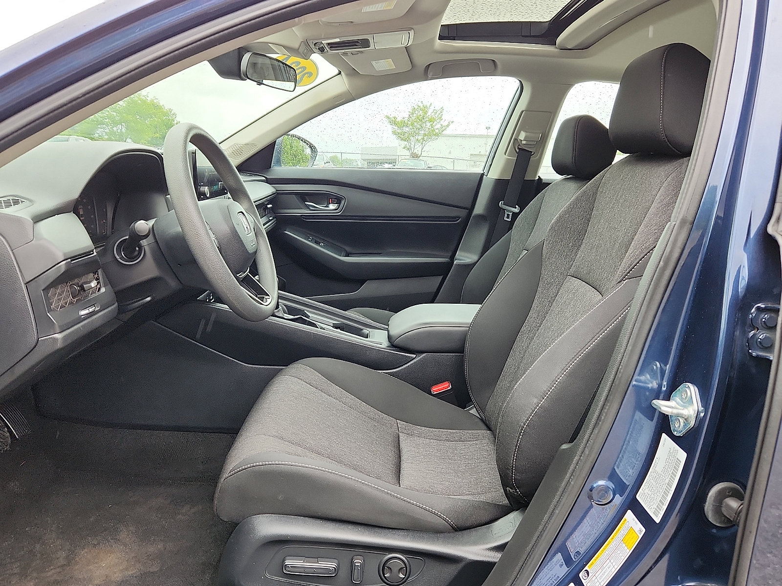 Used 2024 Honda Accord EX image 13