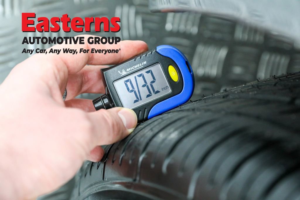 Used 2021 Nissan Versa SV image 26