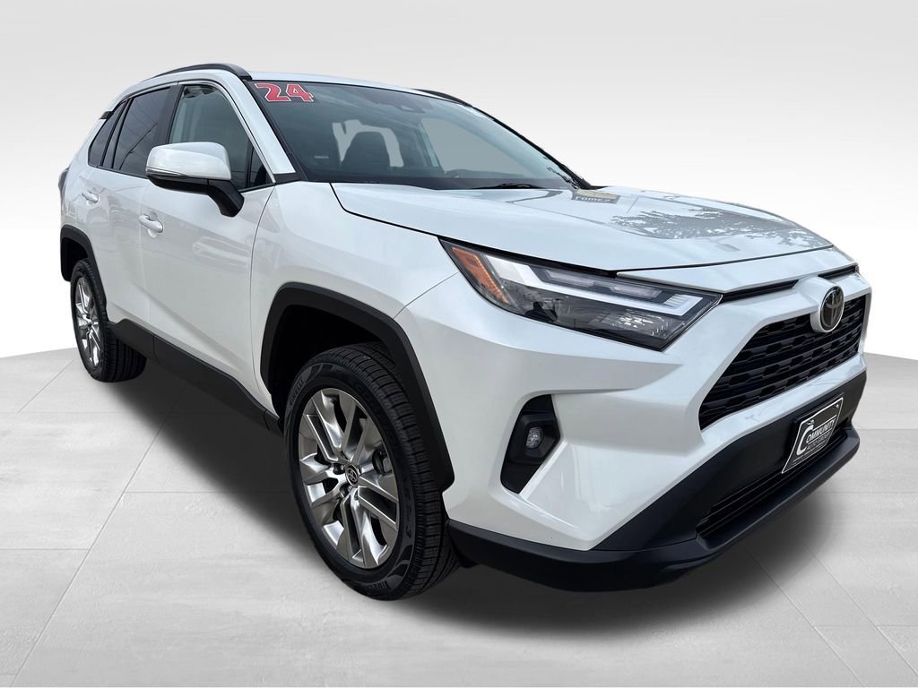 Used 2024 Toyota RAV4 XLE Premium w/ Weather Package AWD/4WD image 8