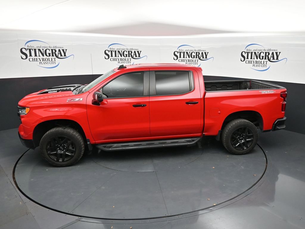 Used 2024 Chevrolet Silverado 1500 LT Trail Boss w/ Convenience Package II AWD/4WD image 21