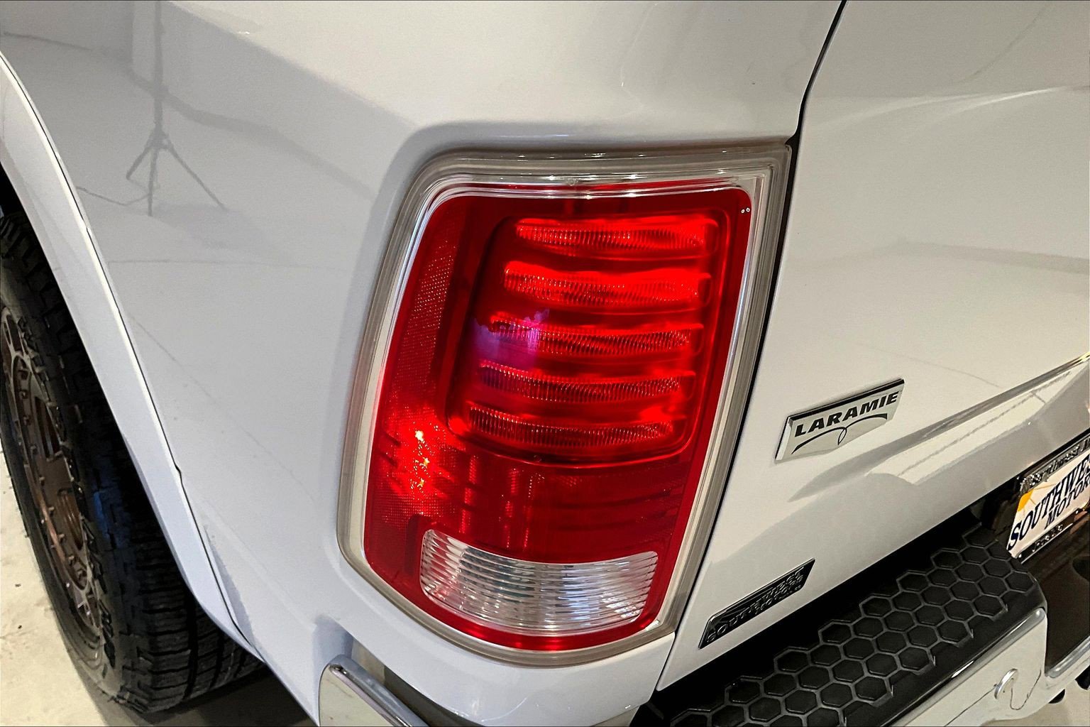 Used 2018 RAM 1500 Laramie w/ Convenience Group image 24