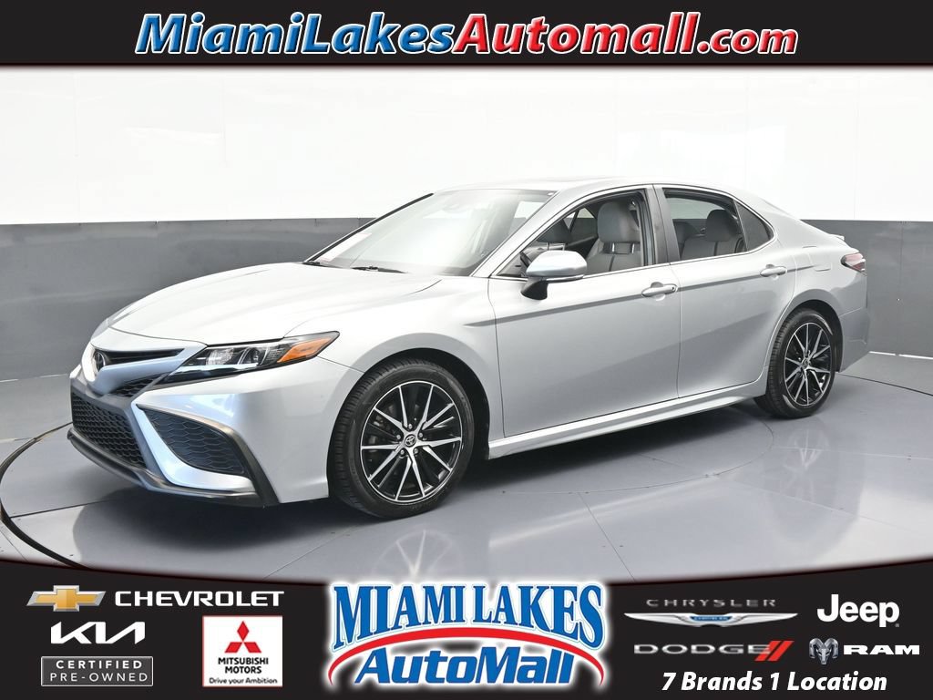Used 2021 Toyota Camry SE w/ Cold Weather Package AWD/4WD 360° Tour