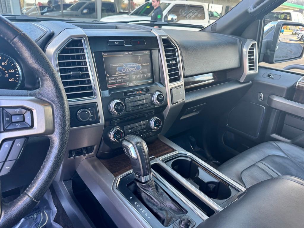Used 2015 Ford F150 Platinum image 24