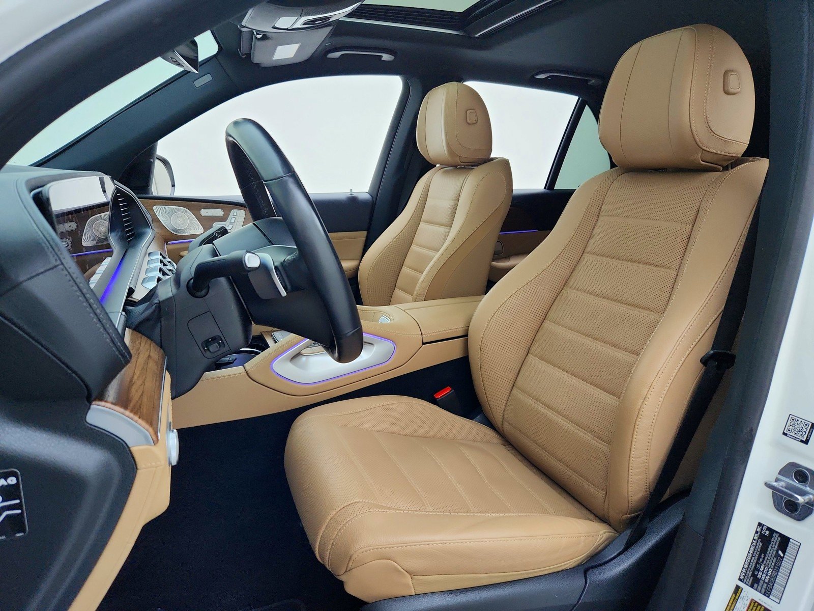 Used 2024 Mercedes-Benz GLE 450e 4MATIC image 17