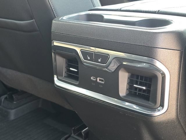 Used 2024 Chevrolet Silverado 1500 High Country w/ High Country Premium Package AWD/4WD image 18