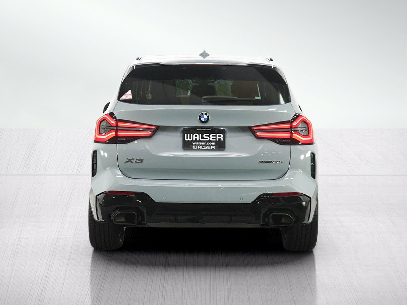 Used 2022 BMW X3 xDrive30i w/ M Sport Package AWD/4WD image 4