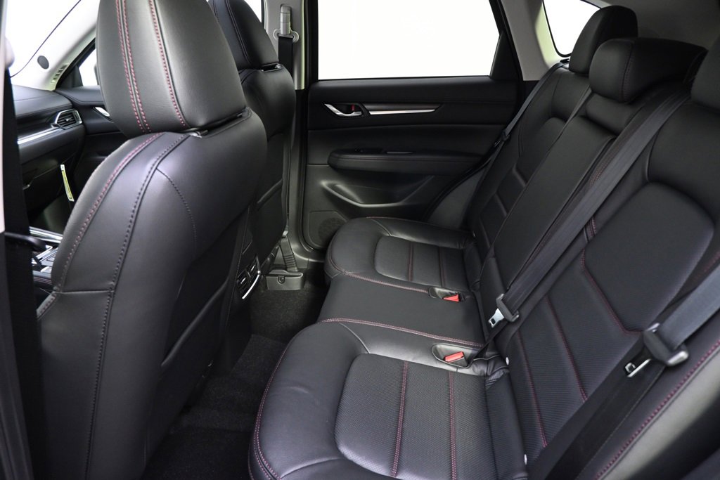 New 2025 MAZDA CX-5 Carbon Edition image 21
