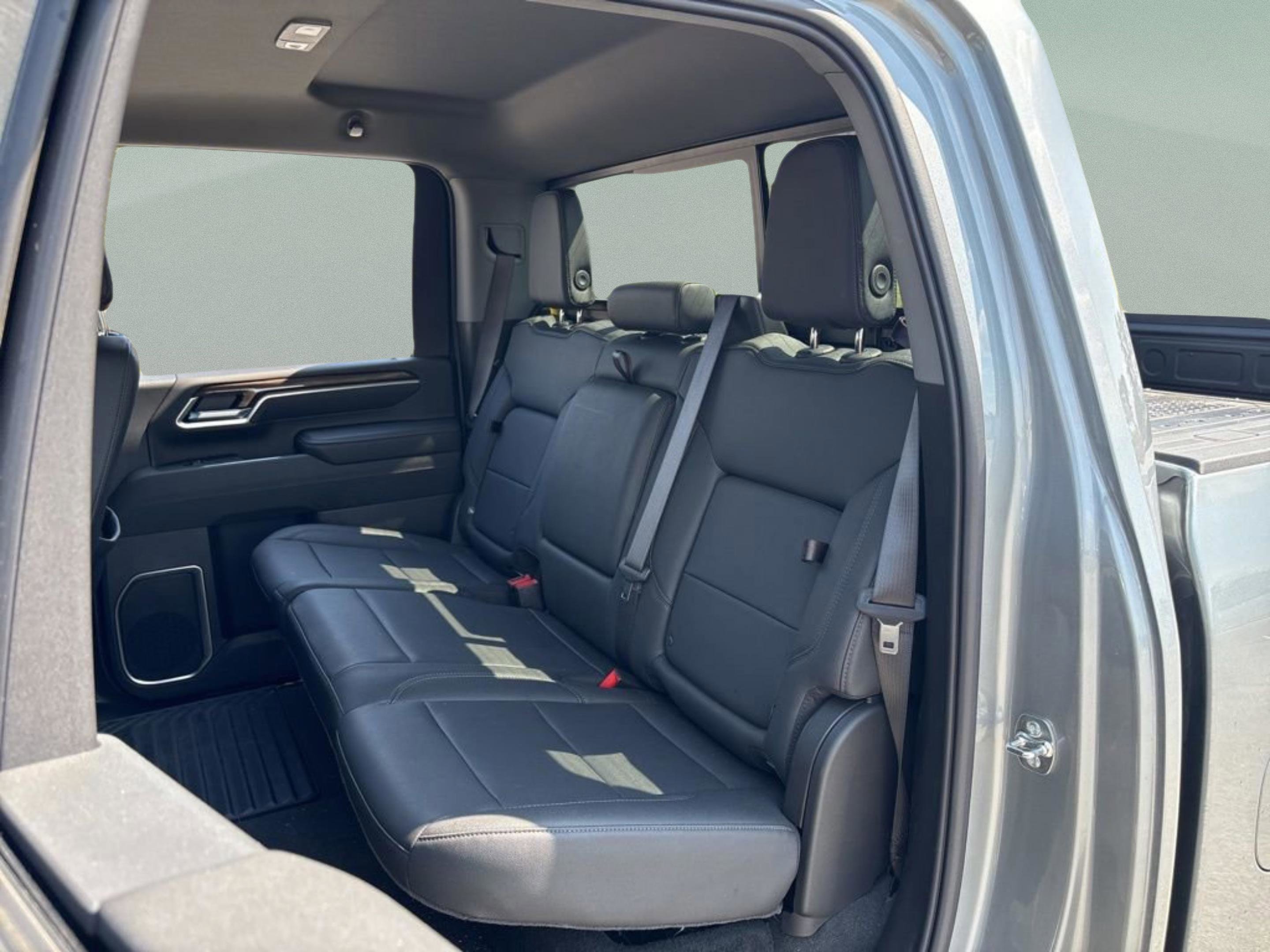 Used 2026 Chevrolet Silverado 2500 LT w/ Trail Boss Package image 21