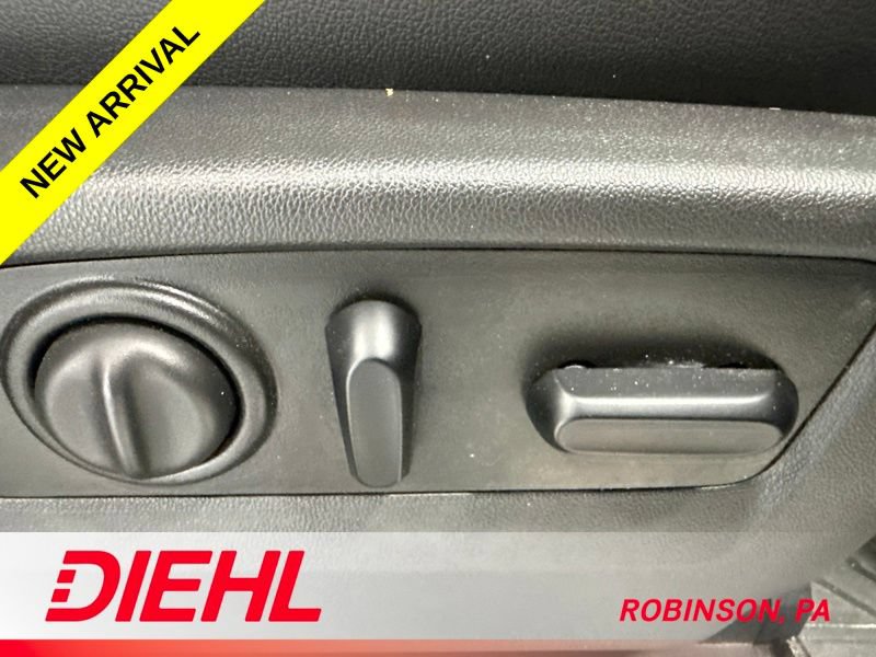 Used 2020 GMC Sierra 1500 AT4 w/ AT4 Premium Package AWD/4WD image 15