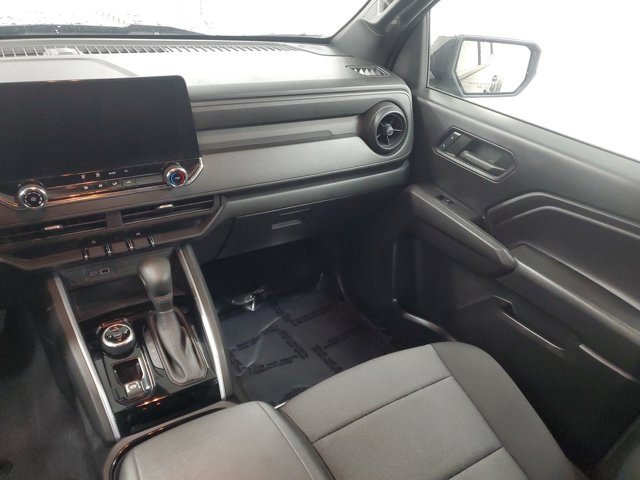 Used 2023 Chevrolet Colorado Trail Boss w/ Advanced Trailering Package image 13