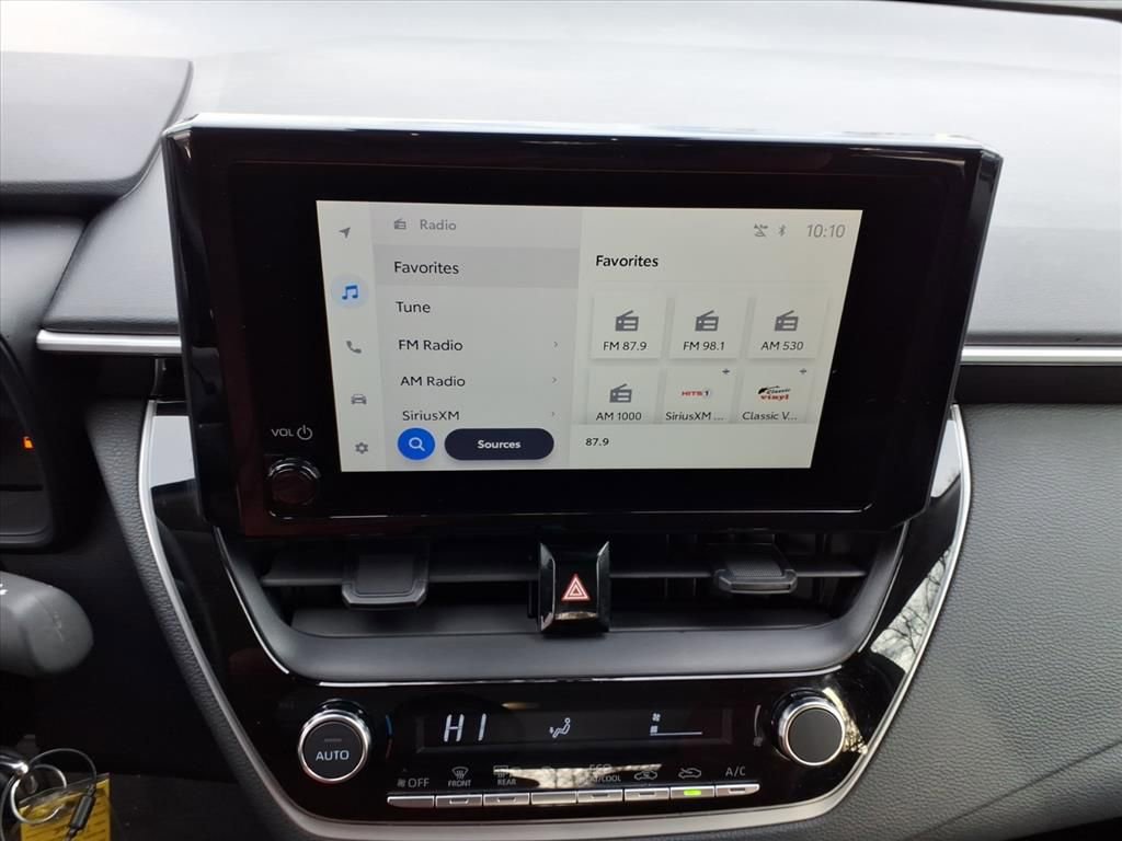 Used 2026 Toyota Corolla LE image 28