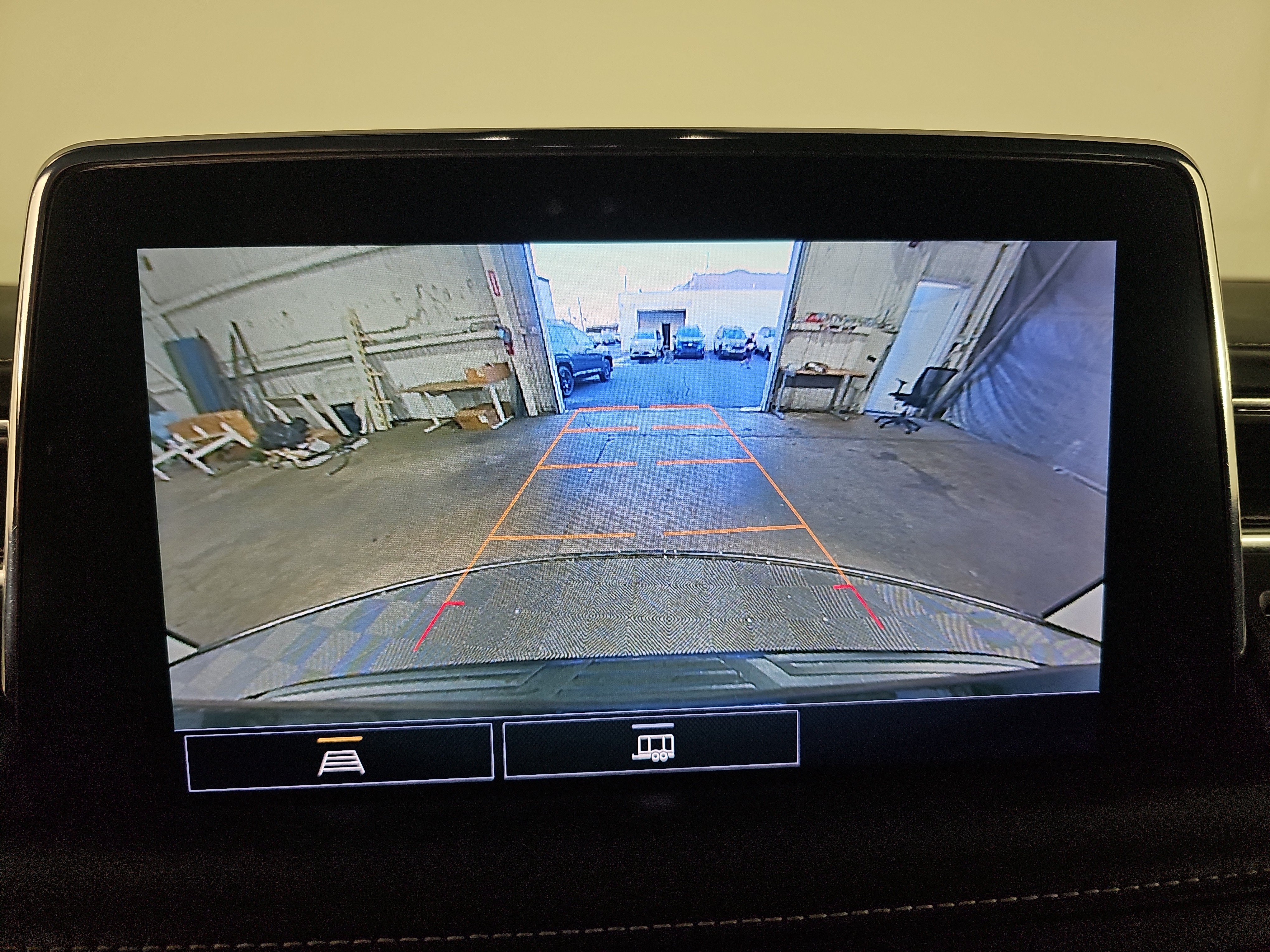 Used 2021 GMC Yukon XL SLT AWD/4WD image 29