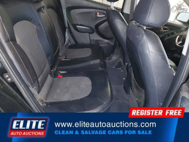 Used 2015 Hyundai Tucson GLS w/ Option Group 02 AWD/4WD image 21