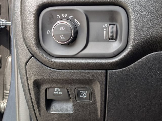 New 2026 RAM 1500 Warlock AWD/4WD image 24